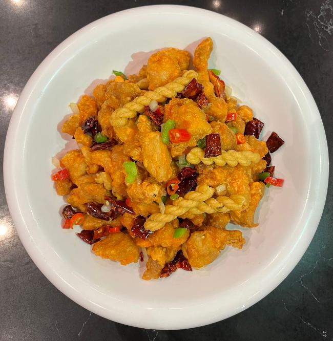 Szechwan pepper boneless chilli chicken